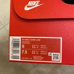 Nike Women’s Dunk Low- Venice and White